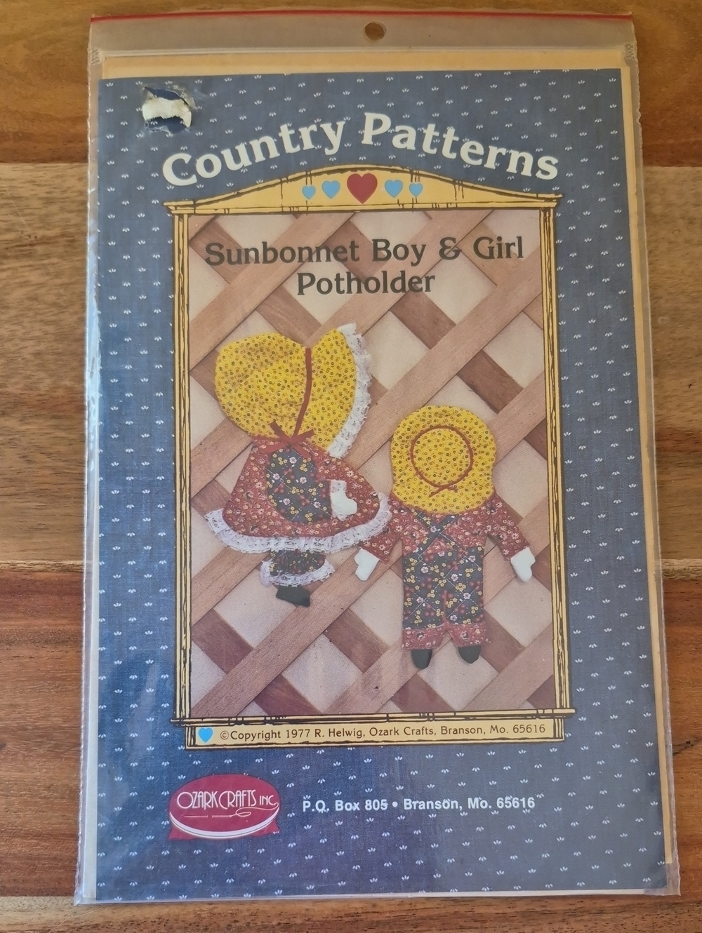 Ozark Crafts Sunbonnet Boy & Girl Potholder Sewing Pattern